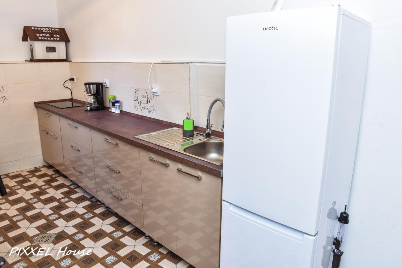 Pixxel House Otel Moeciu De Sus Dış mekan fotoğraf